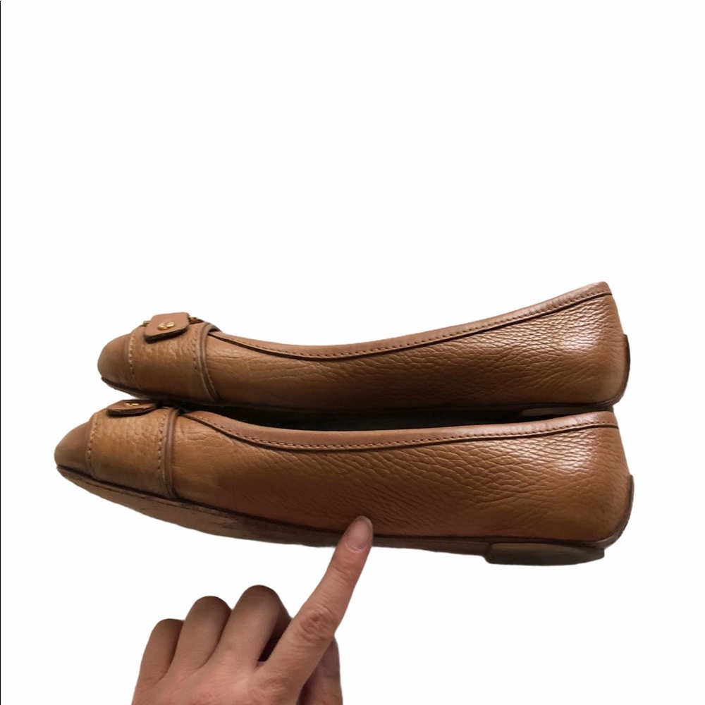 NOT FOR SALE Tory Burch tan flat casual sandals - Picture 5 of 7
